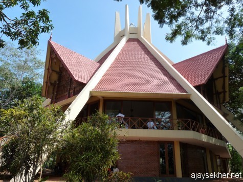 An archetectural confluence of religious and philosophic polyphony: Narayana Gurukulam convention centre, Varkala.