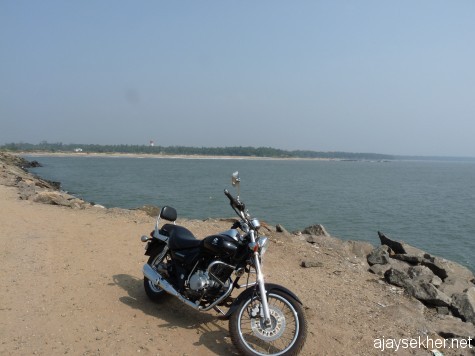 A view of Chaliyam beach from the wave breaker projecting into the sea. Tipu Sultan's fort was located towards the right.
