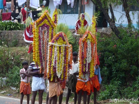 A local ritual procession in Naduvattam. The place name Nadu Vattam literally means the Vattam or Kottam or Kuti at the centre of the region. It once housed the Vattam or Vihara or Pally in the ancient days.