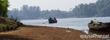 The shrinking Sastamkotta Lake in Kollam, the only fresh water lake in Kerala, highly significant in cultural and natural history of the state.